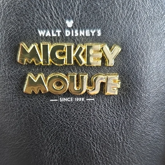 Disney Faux Leather Bioworld Mickey Mouse Satchel/Crossbody in black and white. - Picture 3 of 12
